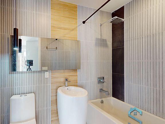 4th image of 225 Winthrop St #4B