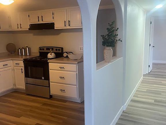 2nd image of 312 Murray Rd #A