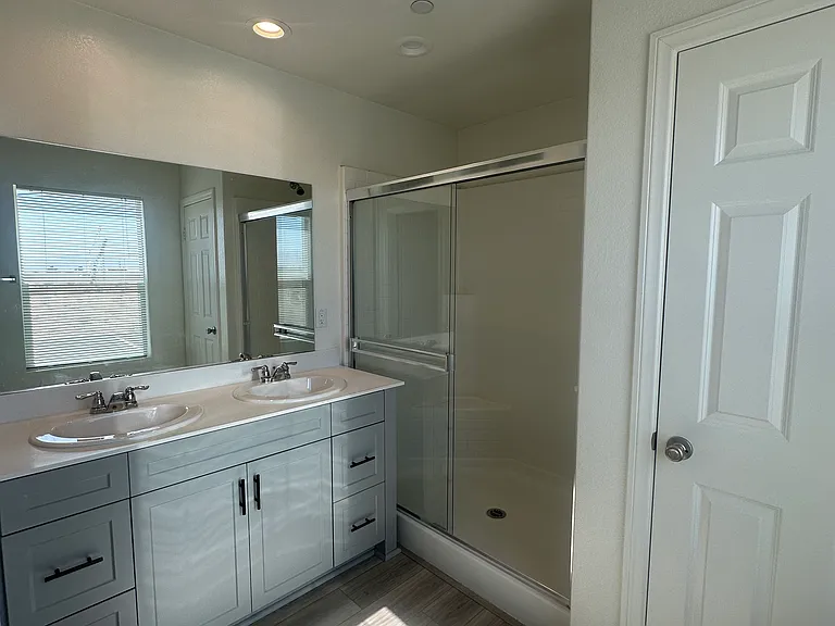 12587 Egan Pl — Photo 15