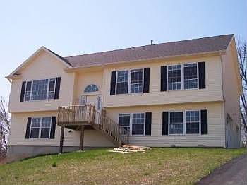 1st image of 18 Watkins Dr