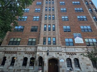 1336-1337 W Fargo Ave #207, Chicago, IL 60626