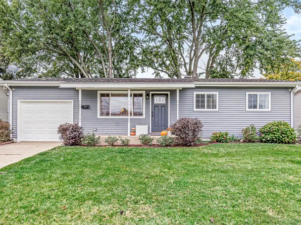 4027 Coral Dr, South Bend, IN 46614