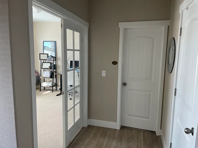6332 Deco Dr — Photo 8