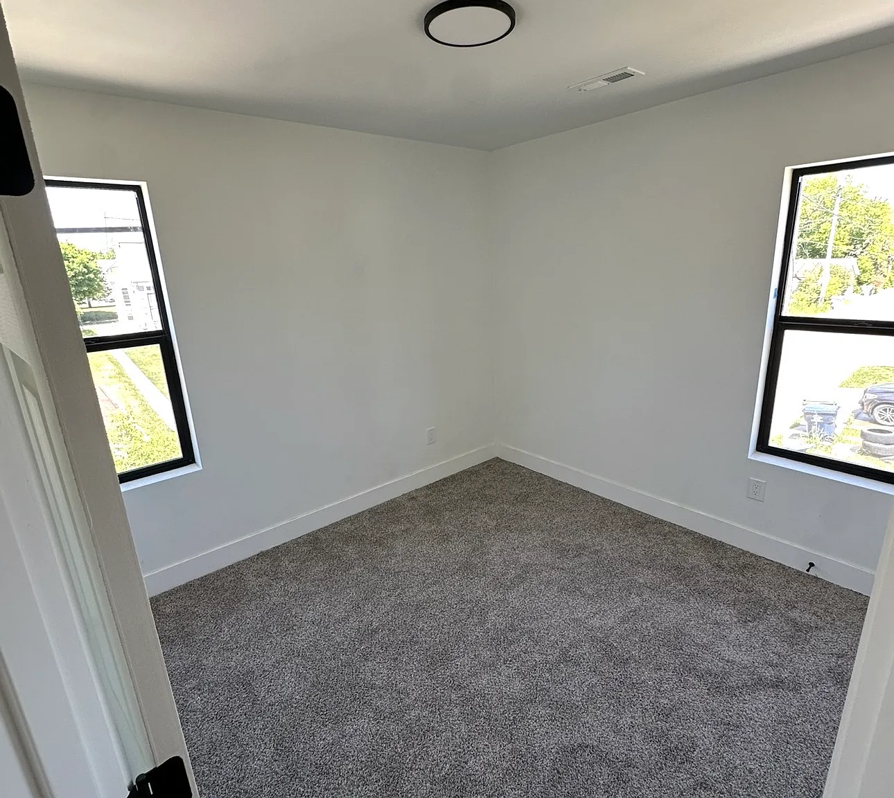 3 bed, 1500 sqft, $2,000 — Photo 4