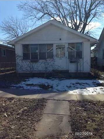 1st image of 917 E Albany St