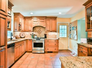 12 Acken Rd, Basking Ridge, NJ 07920