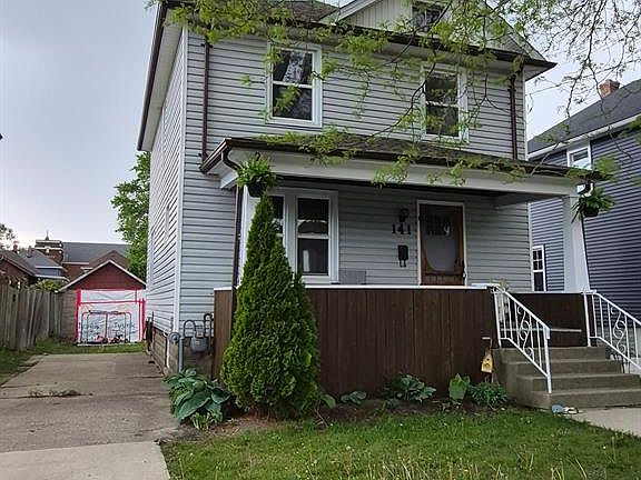 2nd image of 141 Richard St