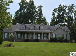 32 County Road 378, Trinity, AL 35673