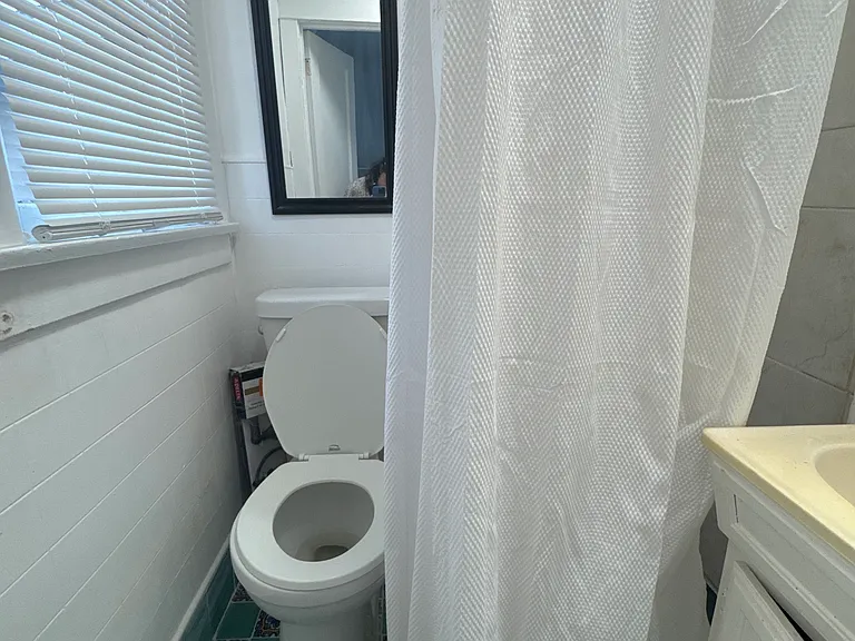 842 Marina St #B — Photo 7