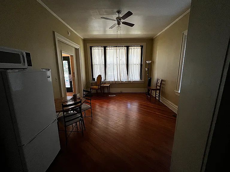1st image of 527 E College St #1