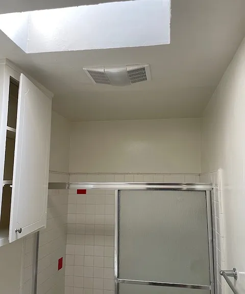 Alex Apartments — Photo 13