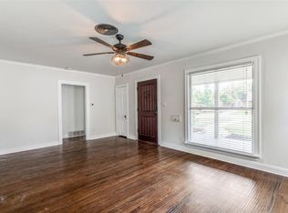 4208 Locke Ave, Fort Worth, TX 76107