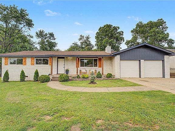 2nd image of 209 Cheri Whitlock Dr