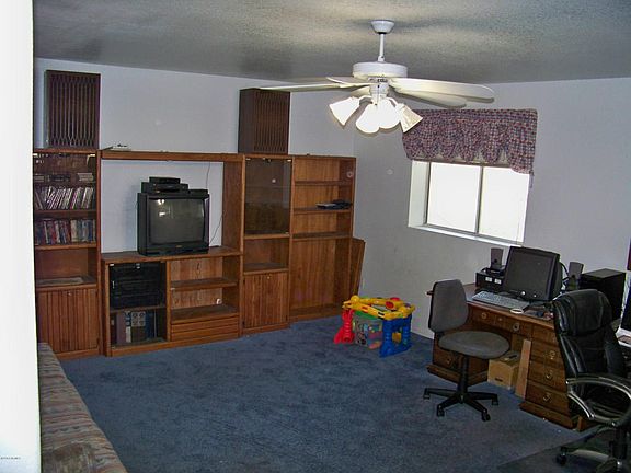 4th image of 6125 N 88th Dr