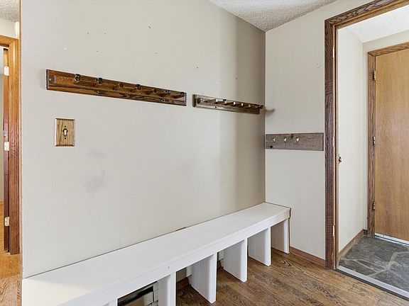 5th image of 22250 Holy Cross Way