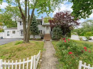 83 Walnut Ave, Red Bank, NJ 07701