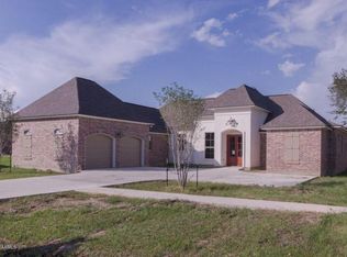 704 Chevalier Blvd, Lafayette, LA 70503