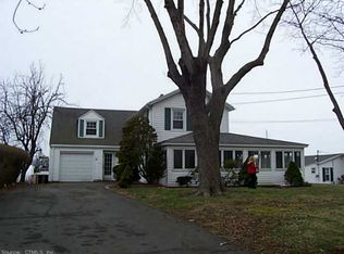 51 Goodsell Point Rd, Branford, CT 06405