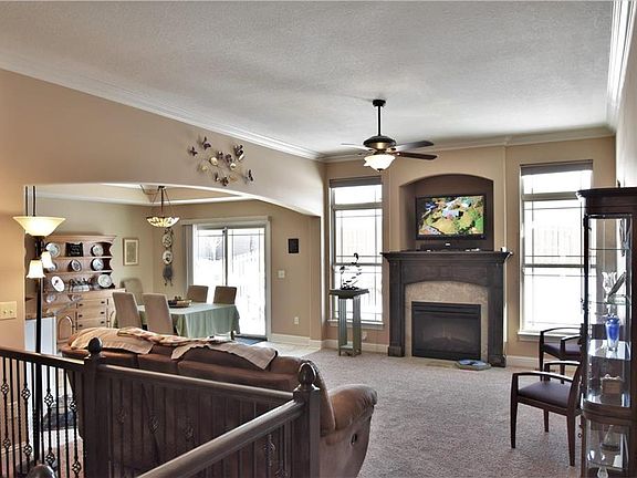 5th image of 3147 N 124th St