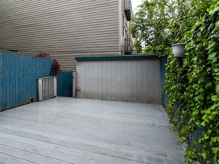 628 N 16th St #1 — Photo 24