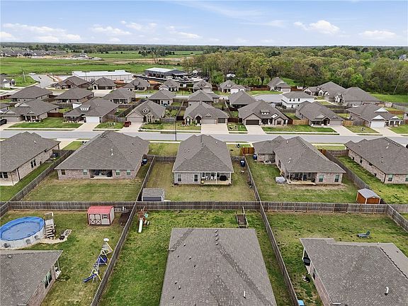 5th image of 2408 England Ln