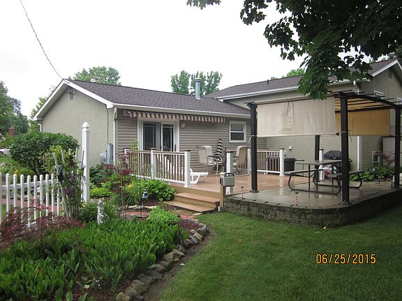 3rd image of 2637 Bryan Cir