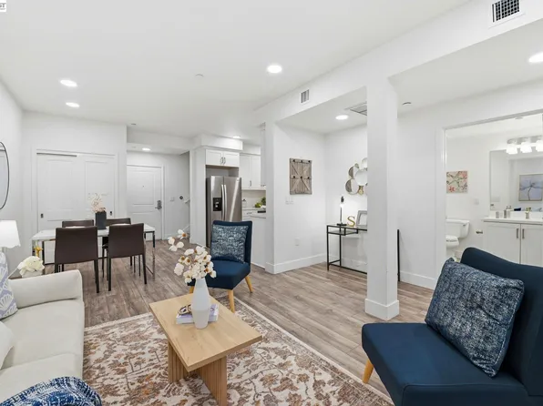 42111 Osgood Rd Unit 208, Fremont, CA 94539