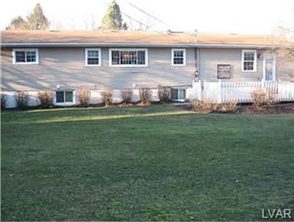 2nd image of 1115 Gaspar Ave