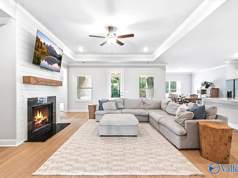 168 Clift Creek Dr — Photo 8