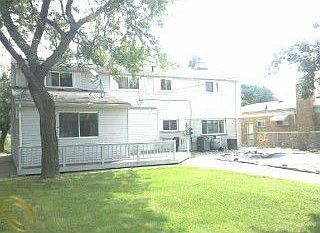2nd image of 29100 Van Laan Dr