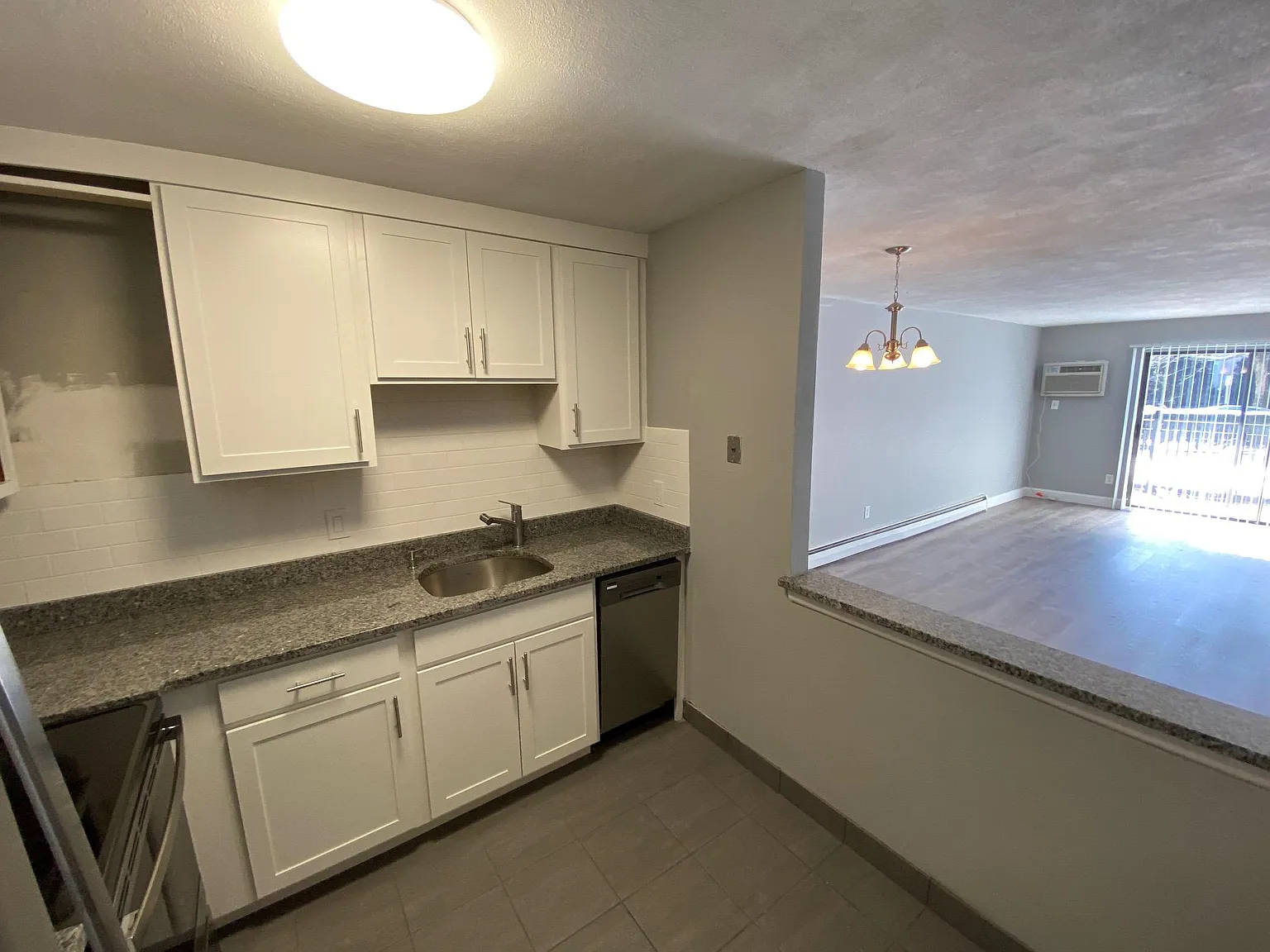 2 bed, $2,800 — Photo 3