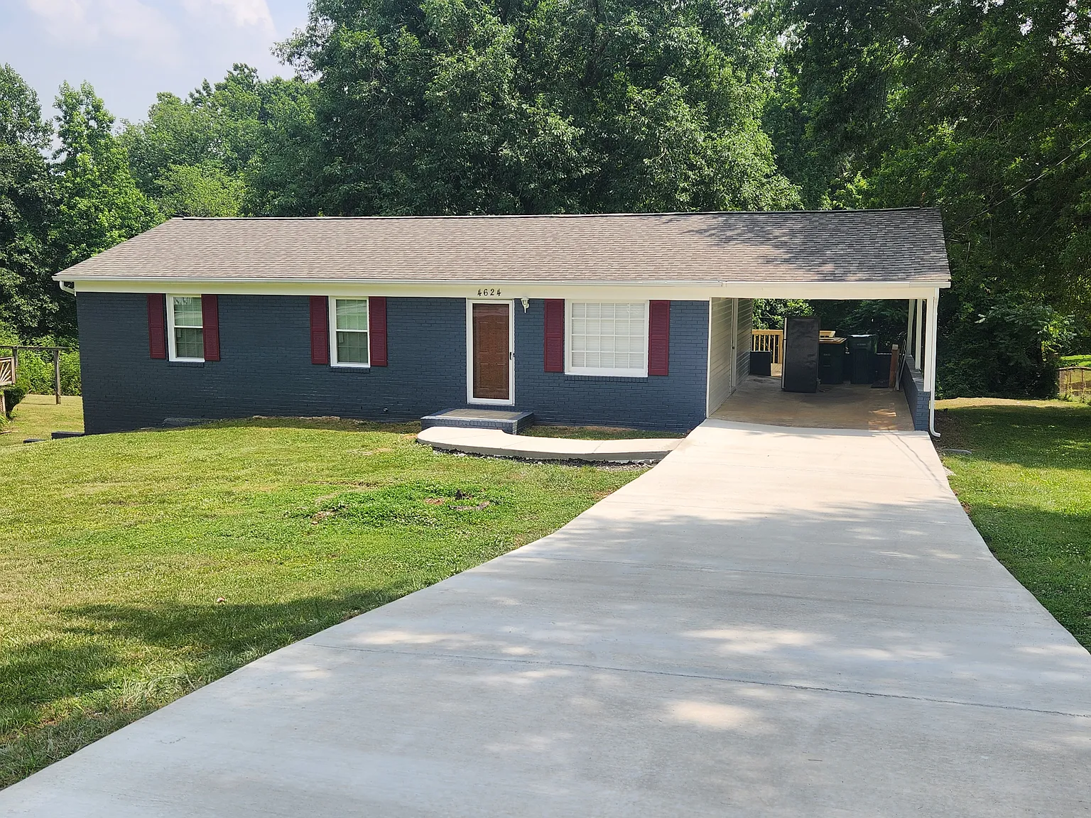 3 bed, 1150 sqft, $1,850 — Photo 1
