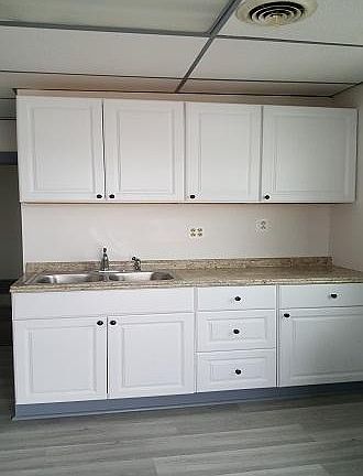 Newly Remodeled Kitchen