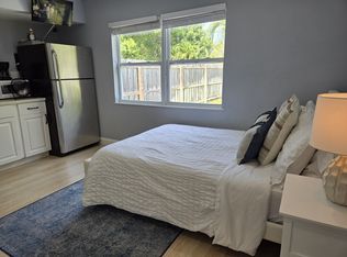 25 SW 6th Ave #1/2, Delray Beach, FL 33444