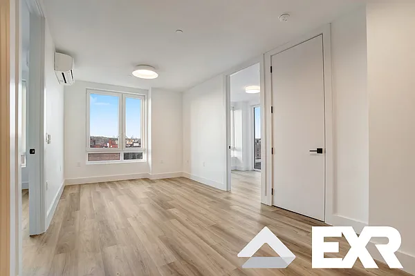 Rented by EXR | media 3