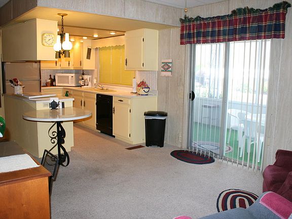 4th image of 10725 N Everest Ave
