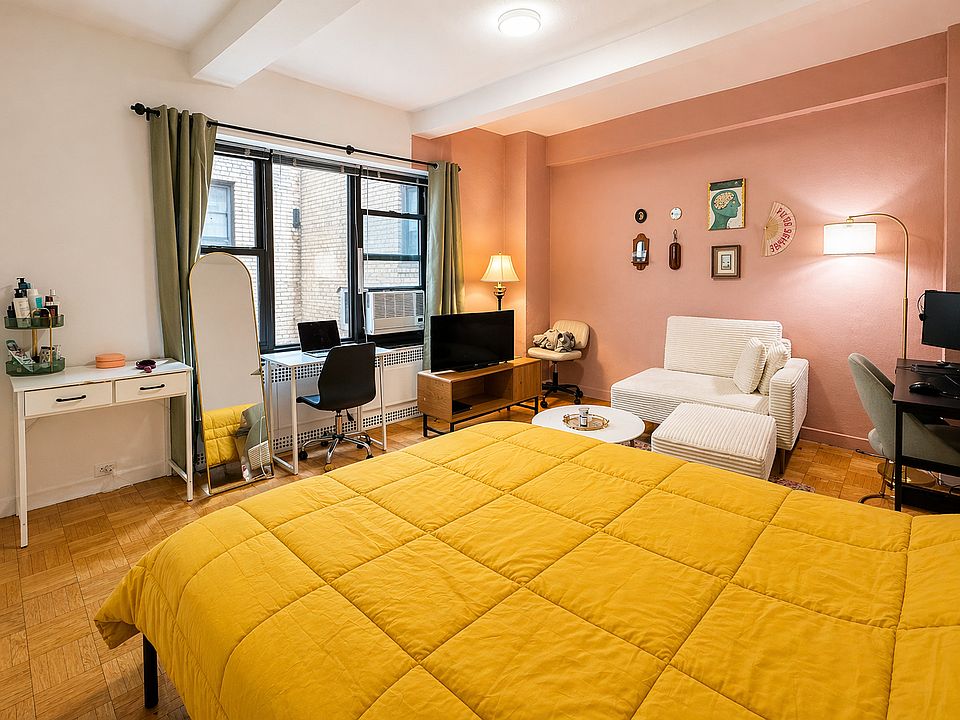 1st image of 108 E 38th St APT 605