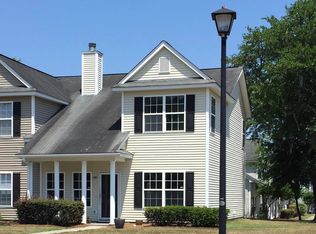 100 Lynches River Dr, Summerville, SC 29485