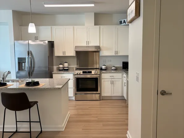 Ashlake Crossing and Ashlake Trails, 7420 Ashlake Pkwy #104, Chesterfield, VA 23832