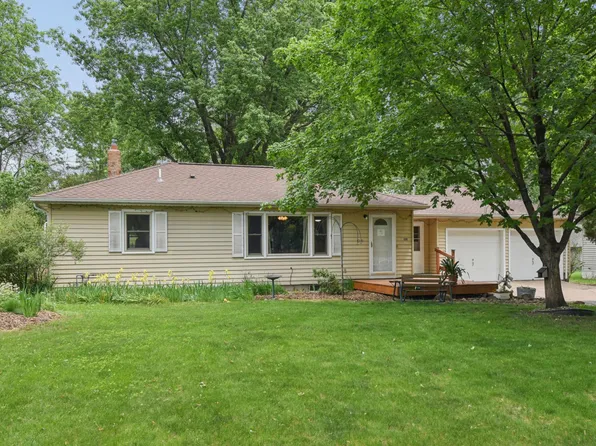 538 S Wasson Ln, River Falls, WI 54022