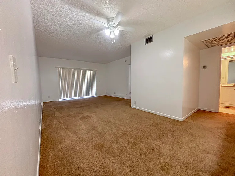 8502 NW 35th Ct #8508 — Photo 6