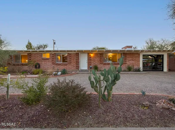 5232 E Hawthorne Pl, Tucson, AZ 85711