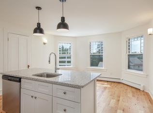 89 N Prospect St APT 9, Burlington, VT 05401