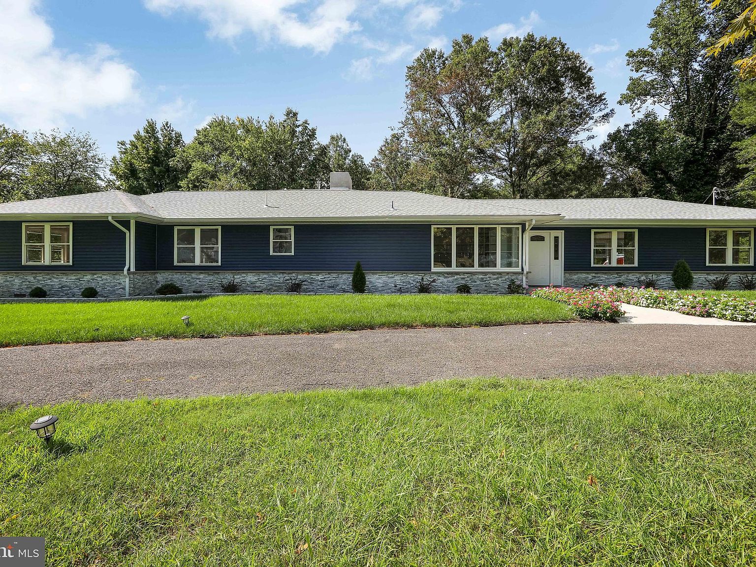 541 New Albany Rd, Moorestown, NJ 08057 Zillow