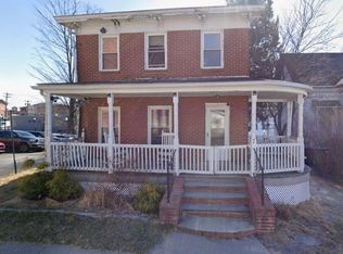 7 Mulberry St, Middletown, NY 10940