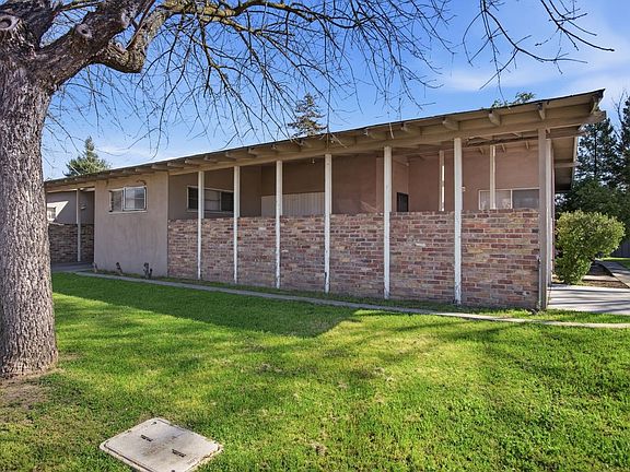 3rd image of 820 Tully Rd