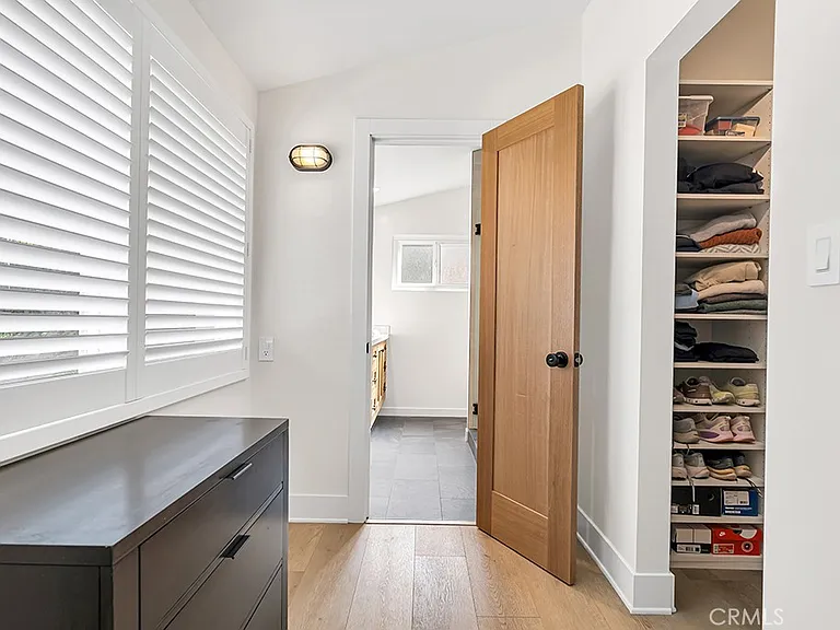20509 Rhoda St — Photo 23