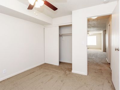 2420 Greenbriar Dr APT A, Manhattan, KS, 66502