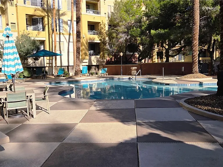210 E Flamingo Rd #208 — Photo 29