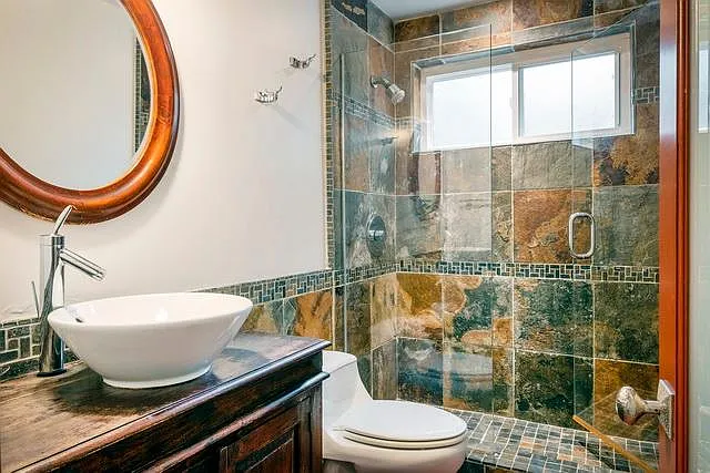 940 Flora Vista Dr — Photo 5